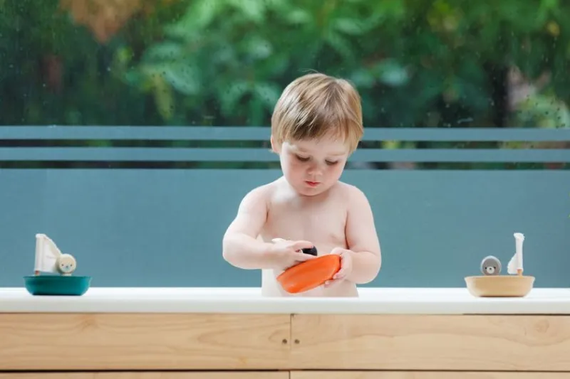 Plan Toys Barco De Los Osos Polares - ^ Juguetes Para El Baño