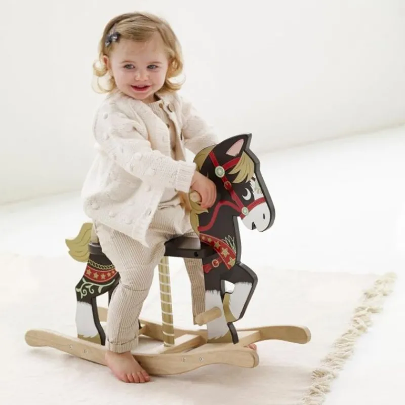 Le Toy Van Caballo Balancin De Madera Tiovivo De Feria - ^ Escalas
