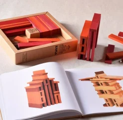 Kapla Caja De 40 Cartones Rojos Y Naranjas Con Libro De Arte - ^ Tablas De Madera