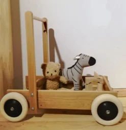 Egmont Toys Carro De Paseo De Madera Maciza - ^ Carros De Paseo