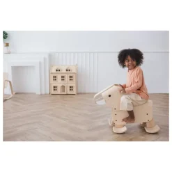 Plan Toys Elefante De Paseo - ^ Transportistas