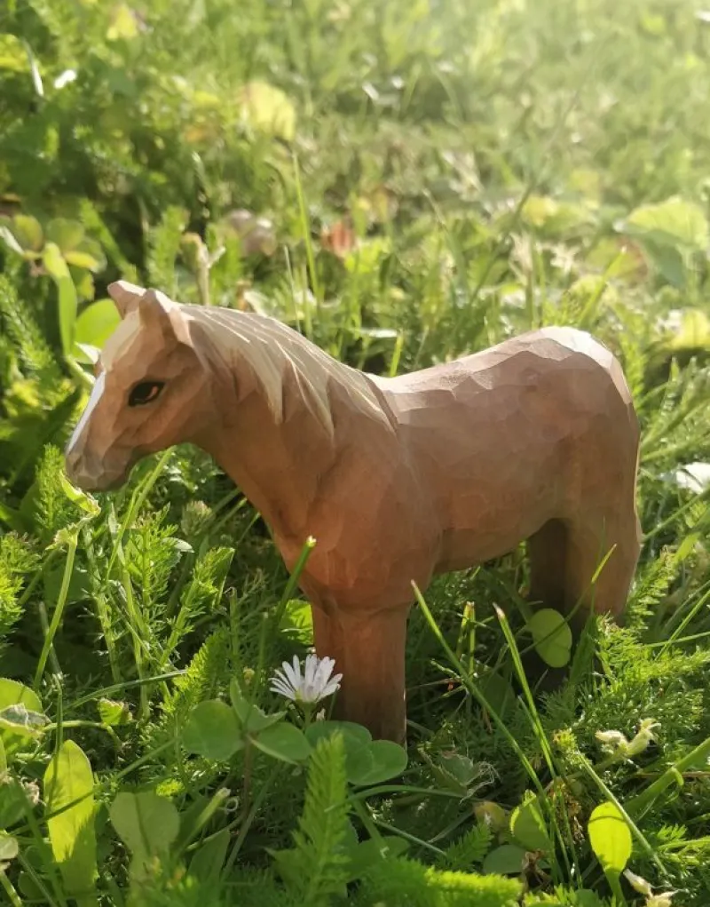 Wudimals Figura Caballo Marron En Madera - ^ Caballos