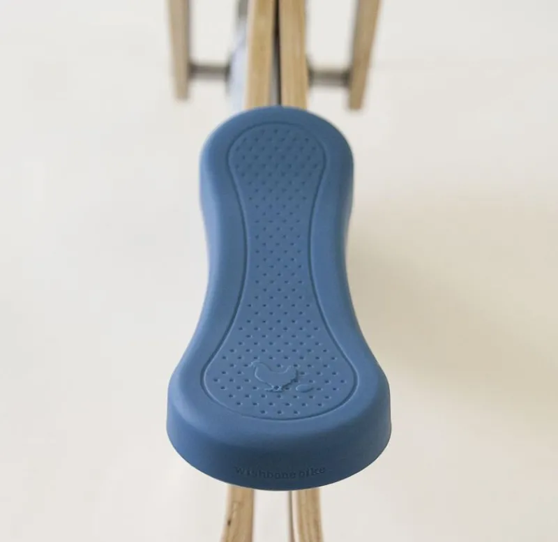 Wishbone Design Studio Funda De Sillin Wishbone - Azul - ^ Draisiennes Y Bicicletas De Madera