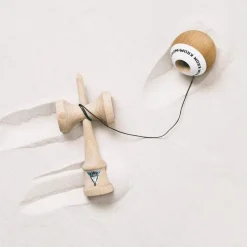 KROM Kendama Pop Madera Desnuda - ^ Diabolos Y Malabares