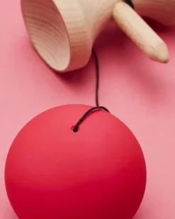 KROM Kendama Pop Rojo - ^ Diabolos Y Malabares