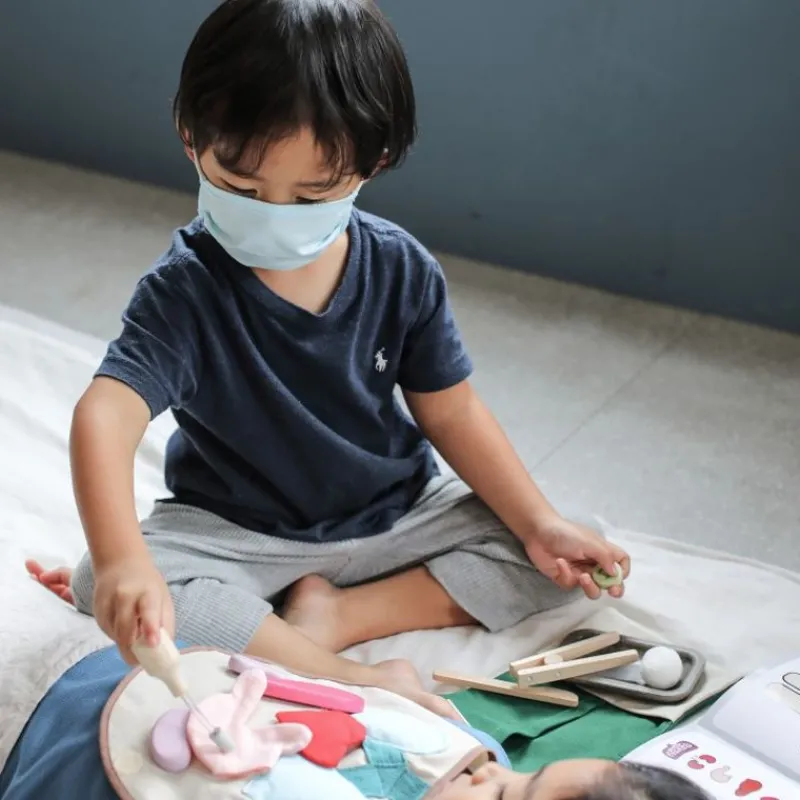 Plan Toys Mi Kit De Cirujano - ^ El Mundo Médico