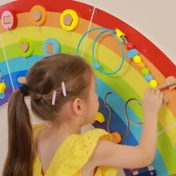 Viga Toys Panel De Actividades De La Pared Del Arcoiris - ^ Juguetes Para El Aprendizaje Temprano Y La Motricidad