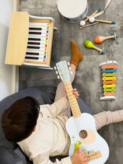 Small foot company Piano Groovy Beats - ^ Instrumentos Músicales