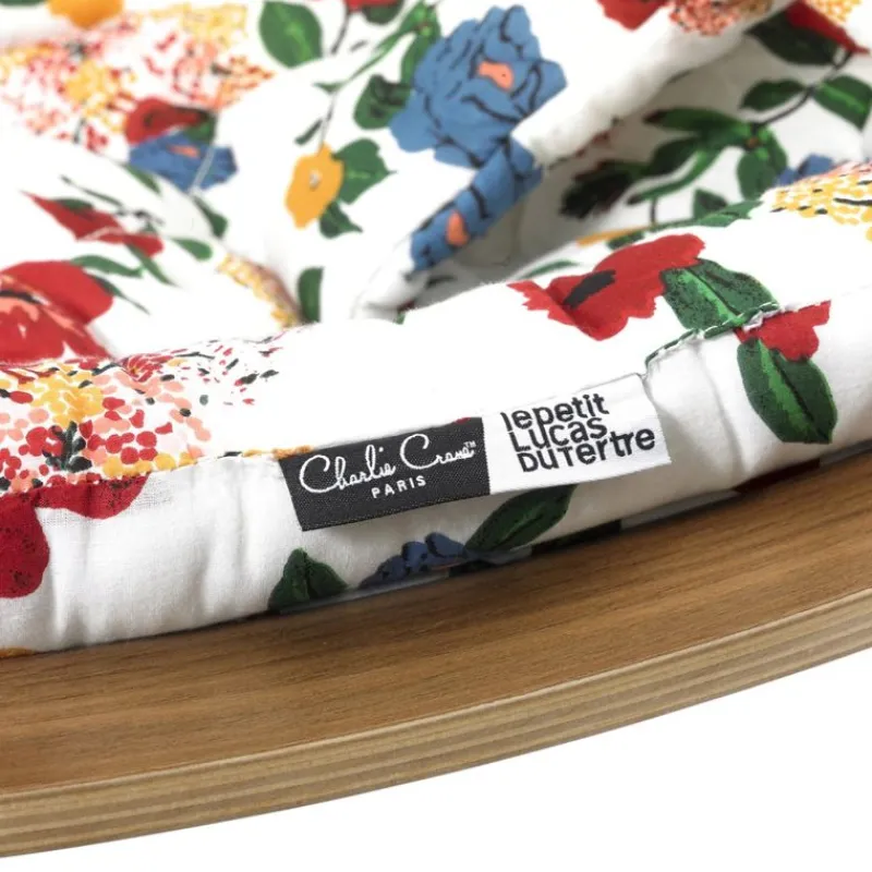 Charlie Crane Silla De Bebe Levo En Nogal - Hibiscus - ^ Mobiliario De Guarderia