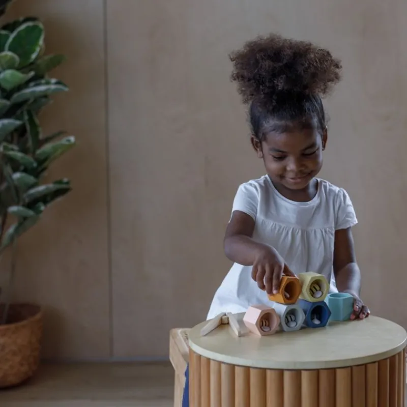 Plan Toys Ternura De Panal - ^ Aprender Divirtiéndose