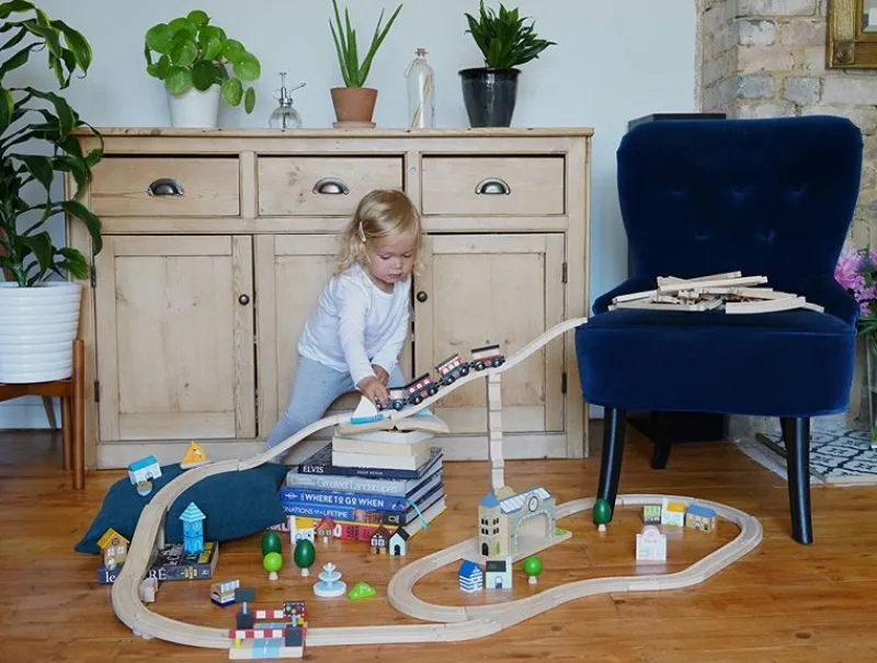 Le Toy Van Viaje En El Tren Royal Express - ^ Rutas Del Tren Brio