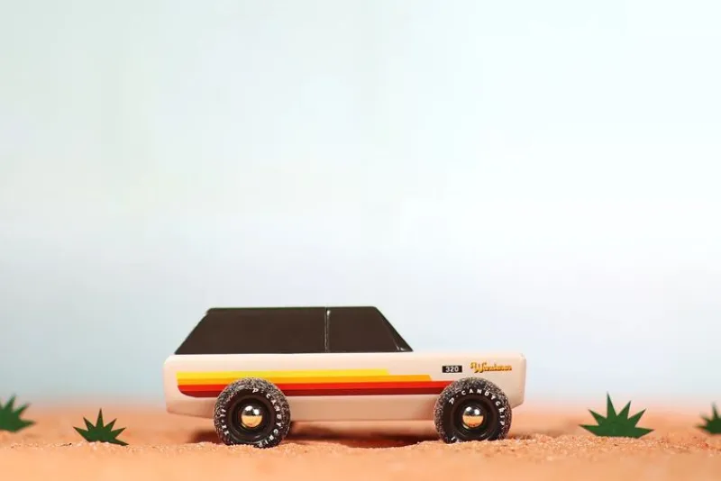 Candylab Toys Wanderer Suv - ^ Coches, Camiones...
